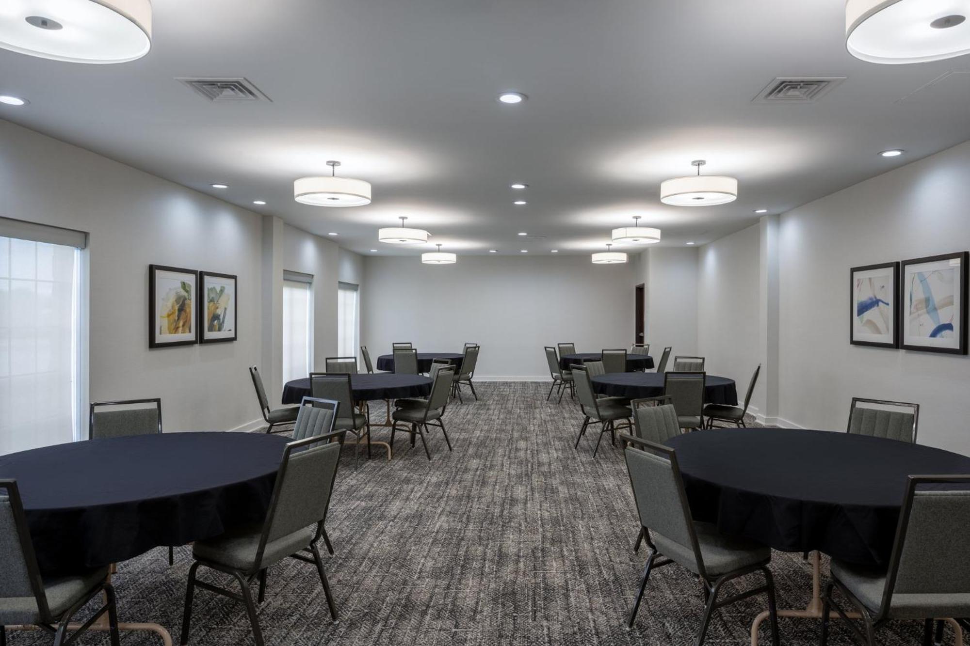 Hotel Staybridge West Des Moines By Ihg