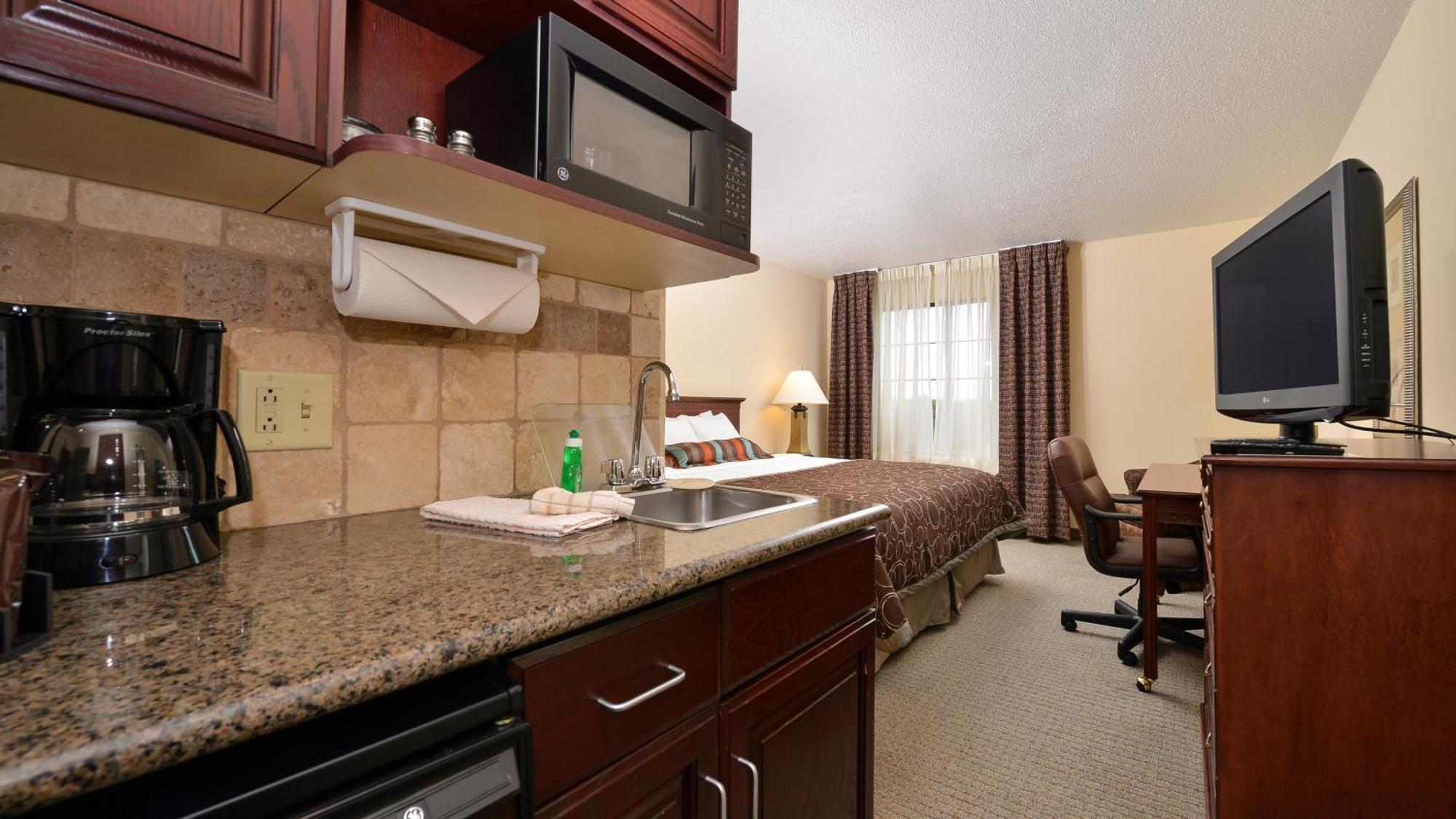 Staybridge West Des Moines By Ihg Clive